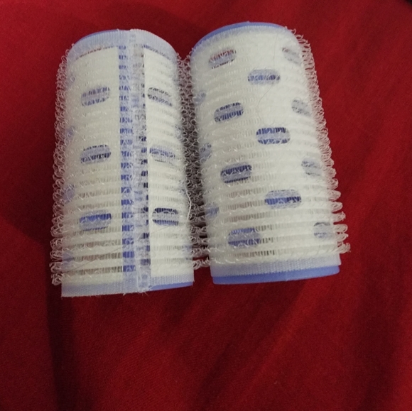 Hair Curler - Picture 2 of 3